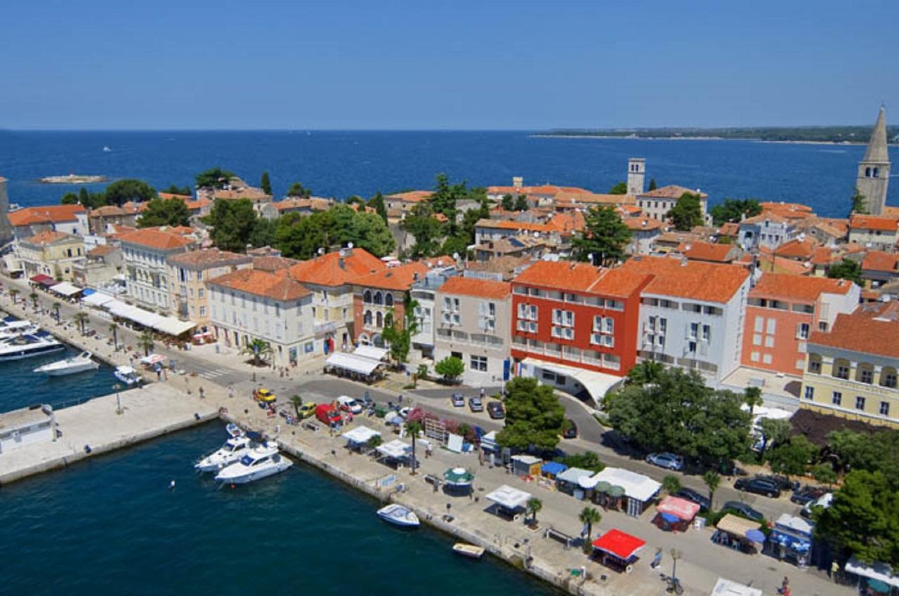 App. Fiorela Hotell Poreč Exteriör bild